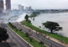 Côte d’Ivoire : tentative d’empêchement du référendum qui se déroule avec des problèmes logistiques