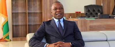 15-11-2017-16-52amadoukoneministrenov1