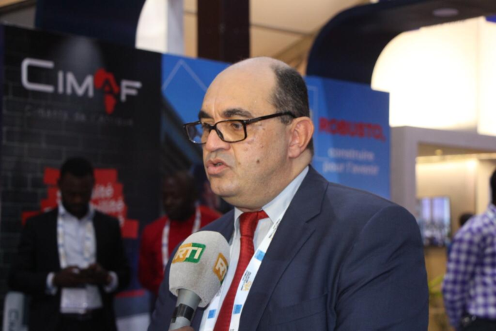 IBEN KHAYAT Khalid M. IBEN KHAYAT Khalid Directeur Général Régional CIMAF