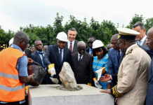 Infrastructures sanitaires : le Programme de construction et de réhabilitation va accélérer le développement des régions, selon le Premier Ministre Amadou Gon Coulibaly