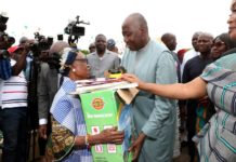 Autonomisation des femmes : le Premier Ministre Amadou Gon Coulibaly lance un projet dans le Cavally