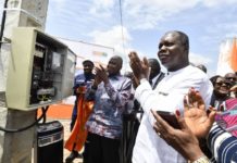Electricité : le Premier Ministre Amadou Gon Coulibaly met sous tension le village de Guianpleu