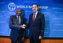 Assemblées Annuelles Banque mondiale-FMI : le Premier Ministre ivoirien, Amadou Gon Coulibaly, plaide pour un “revenu décent” pour les producteurs de cacao de la Côte d’Ivoire et du Ghana