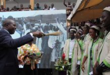 Université virtuelle de Côte d’Ivoire : le ministre Albert Toikeusse Mabri salue un modèle pédagogique réussi