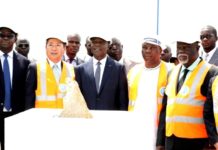 Infrastructures : le Terminal céréalier va accroître la compétitivité du port d’Abidjan, indique le ministre Amadou Koné