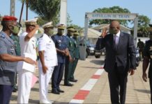 État-major général des armées: Le ministre d’État Hamed Bakayoko encourage les militaires à la production de 200 milles masques au moins