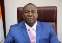 Le ministre Adjoumani au ministre d’État Hamed Bakayoko : “Ne point vous laisser distraire par les déstabilisateurs qui veulent vous atteindre avant le coup fatal à la mère patrie”
