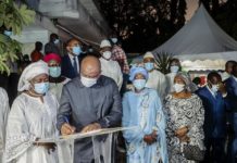 Décès du ministre Sidiki Diakité : Le premier ministre Hamed Bakayoko et son gouvernement aux côtés de la famille