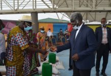 Ayons pitié de la Côte d’Ivoire et des Ivoiriens (District d’Abidjan, Mambé,don de vivres)