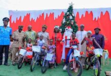 Noël 2020 à Boundiali- Mariatou Koné donne le sourire à 3000 enfants