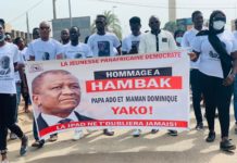 Bouaké- Des membres de la Jpad organisent une procession pour le repos de l’âme d’Hamed Bakayoko