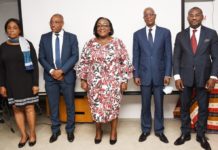 La ministre Anne Ouloto aux DRH des ministères : “Pourquoi j’ai décidé de vous rencontrer” J’ai l’honneur de vous rappeler que vous avez le privilège d’être acteurs clés, stratégiques, de cette politique du gouvernement en matière de gestion des ressources humaines