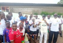 Tournoi de l’indépendance à Cocody- Comment le parrain Eric Taba a communié avec les jeunes
